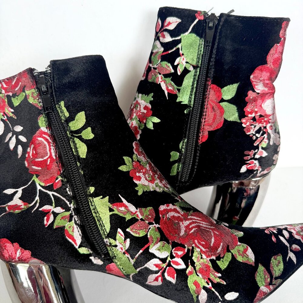 Shoe Republica LA Black Floral Velvet Booties Size 9 - Whimisigoth - Picture 6 of 9